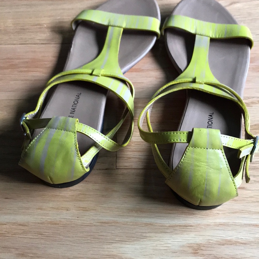 COSTUME NATIONAL Yellow Sandals - Picture 5 of 5